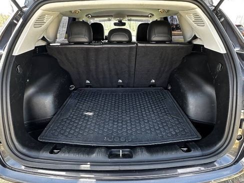 Used 2019 Jeep Compass Trailhawk image 11