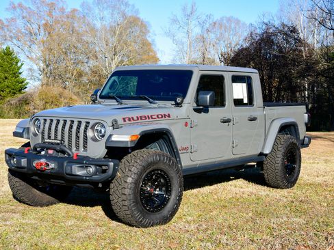 Used 2020 Jeep Gladiator Rubicon image 1
