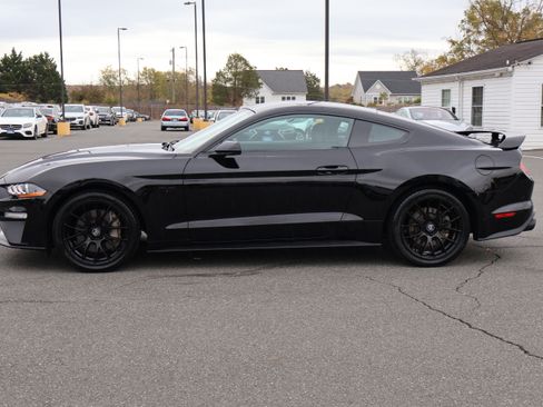 Used 2018 Ford Mustang GT image 5