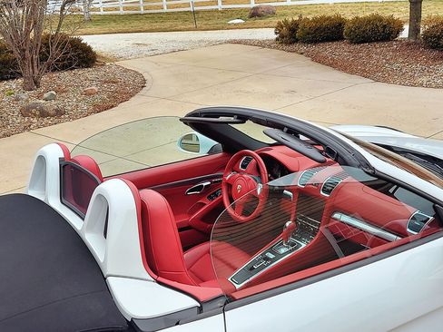 Used 2013 Porsche Boxster S image 24