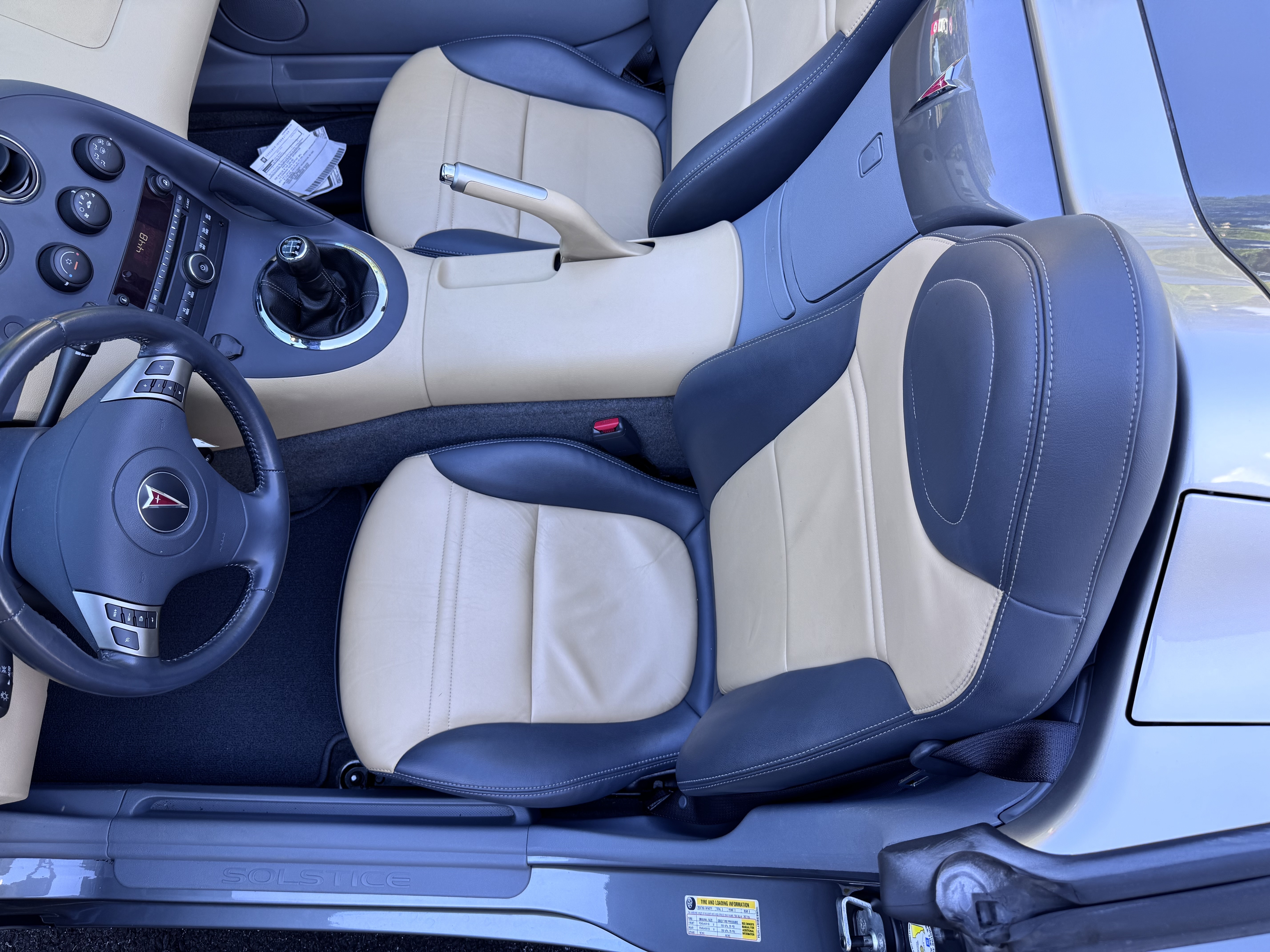 Used 2006 Pontiac Solstice RWD image 15