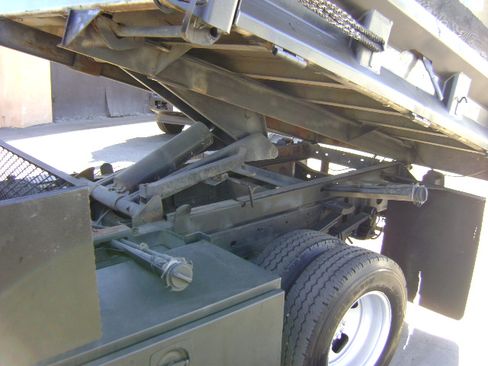 Used 2007 Chevrolet Silverado 3500 image 11