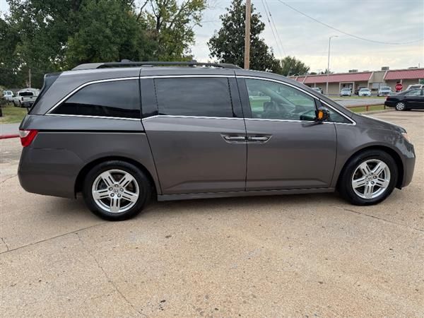 Used 2012 Honda Odyssey Touring image 5