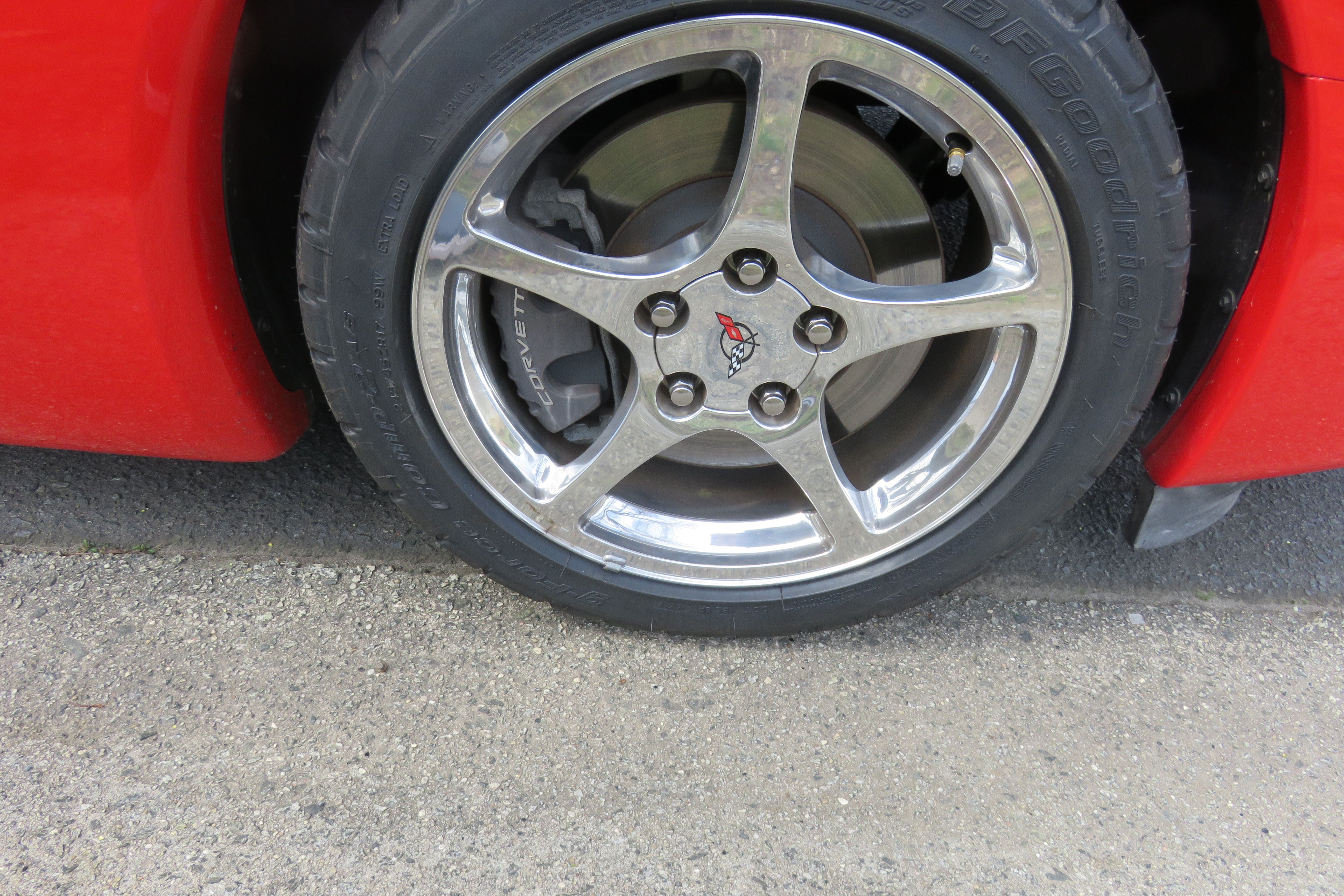 Used 2003 Chevrolet Corvette Convertible RWD image 36