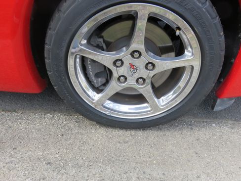 Used 2003 Chevrolet Corvette image 36