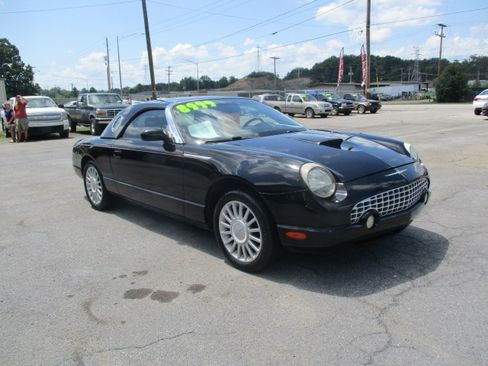 Used 2005 Ford Thunderbird 50th Anniversary RWD image 5