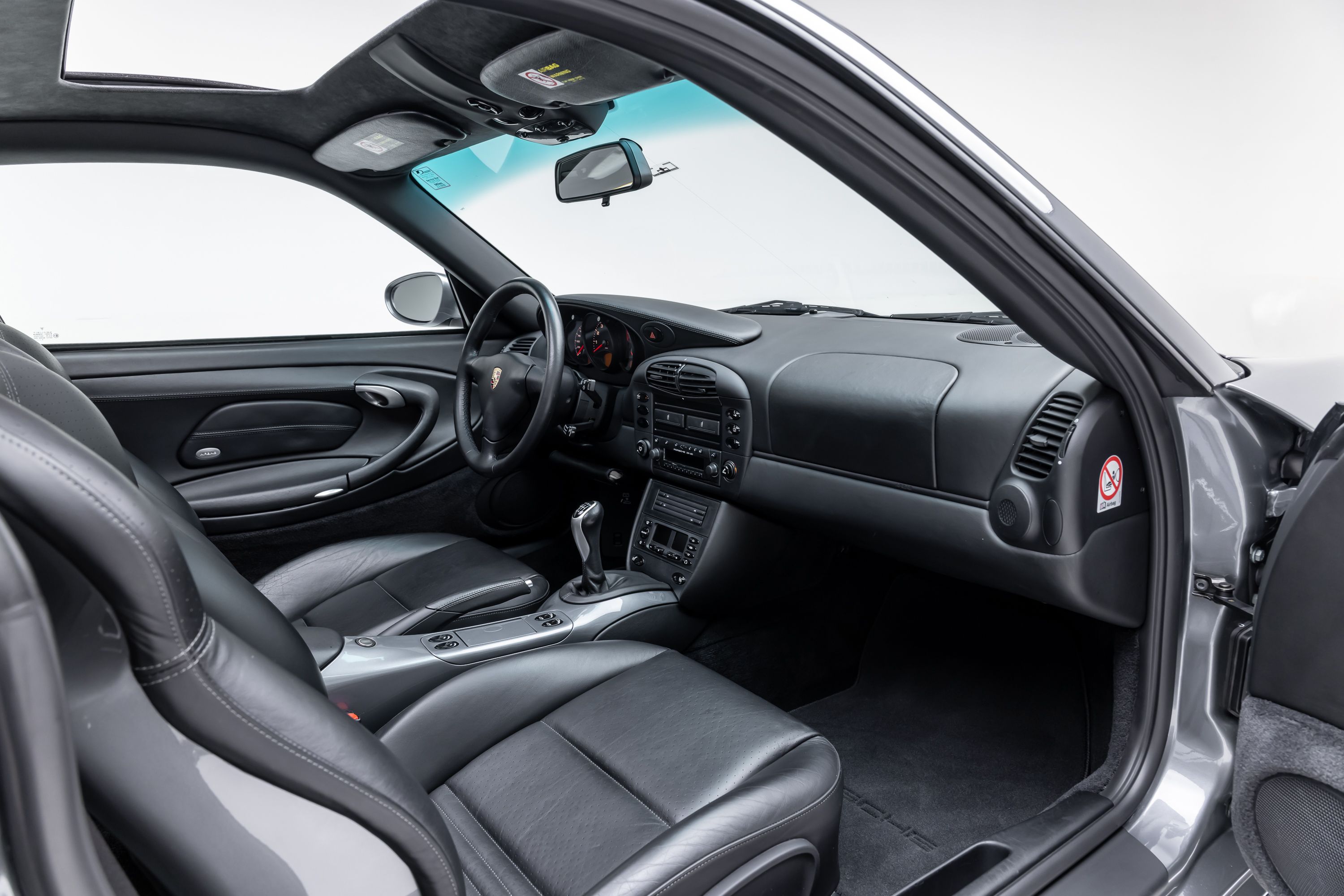 Used 2001 Porsche 911 Coupe 2 wheel drive image 24