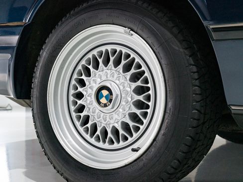 Used 1988 BMW M6 image 15