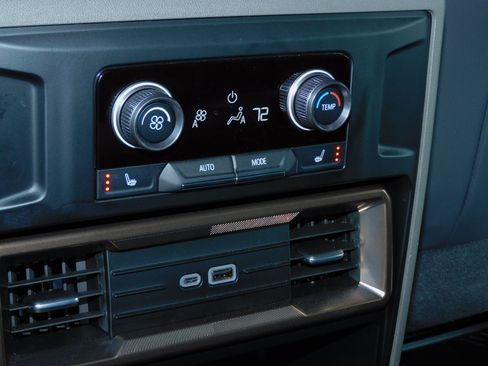 Used 2025 GMC Hummer EV 3X image 26