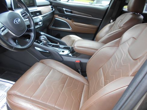 Used 2020 Kia Telluride AWD SX image 9