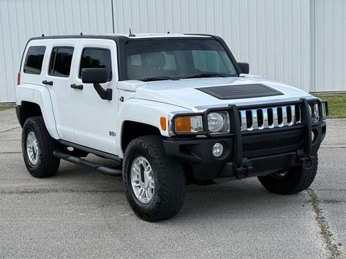 Used 2006 HUMMER H3 image 3