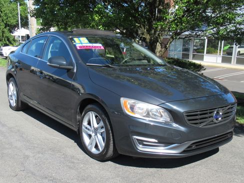 Used 2015 Volvo S60 T5 Premier Plus AWD image 1