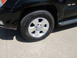 Used 2004 Toyota 4Runner SR5 Premium image 4