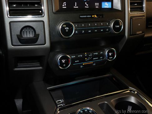 Used 2019 Ford Expedition Max XLT w/ Equipment Group 201A image 22