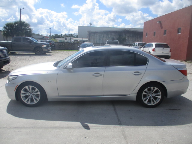 Used 2010 BMW 535i Sedan RWD image 5
