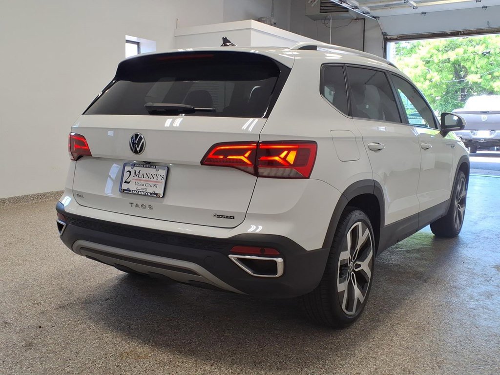 Used 2022 Volkswagen Taos SEL AWD/4WD image 4