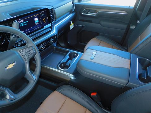 New 2026 Chevrolet Silverado 2500 High Country image 33