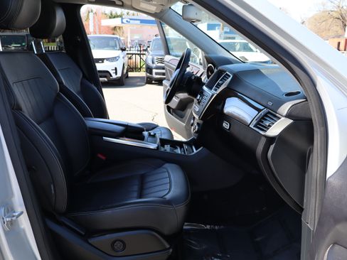 Used 2015 Mercedes-Benz GL 450 image 17