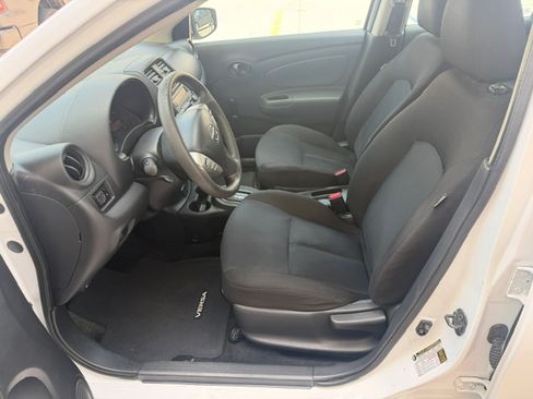 Used 2018 Nissan Versa S Plus FWD image 10