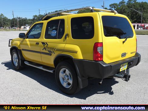 Used 2001 Nissan Xterra SE image 4