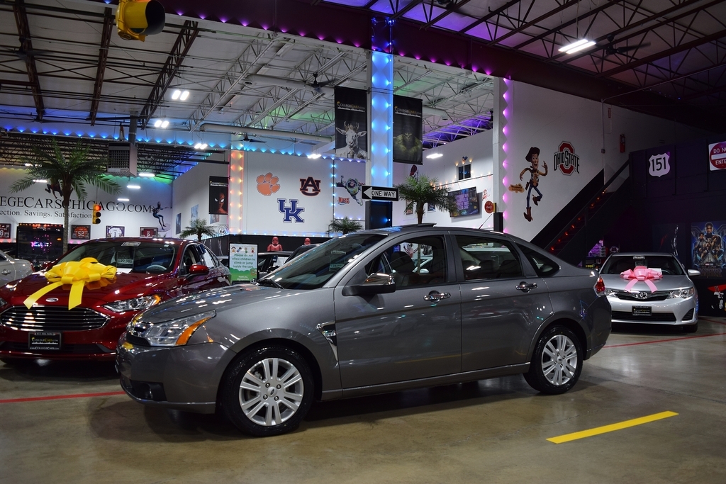 Used 2009 Ford Focus SEL Sedan FWD image 3