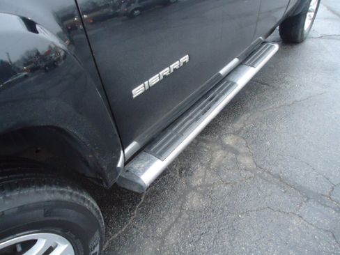 Used 2010 GMC Sierra 1500 SLE image 8