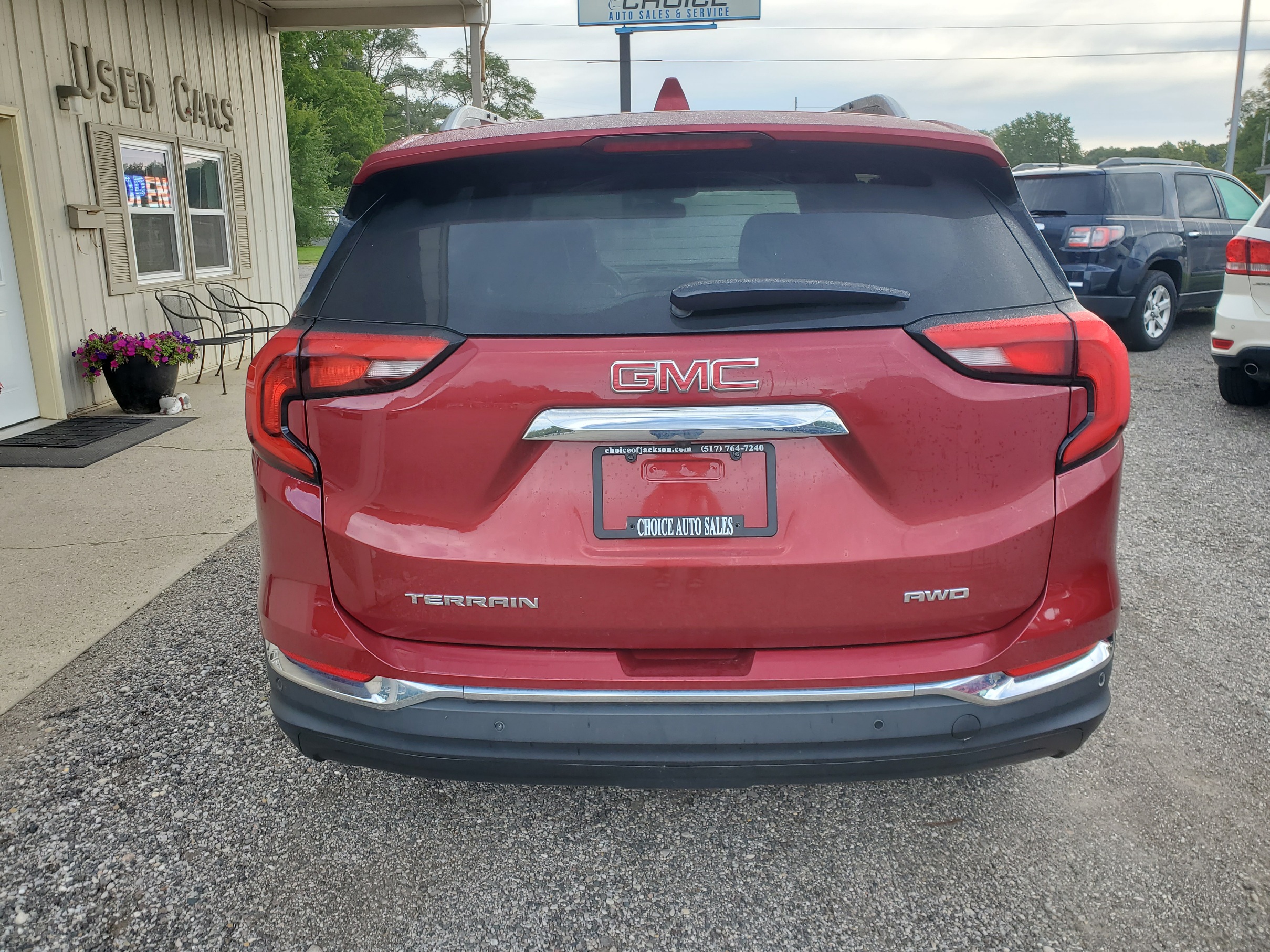 Used 2018 GMC Terrain AWD SLT image 4