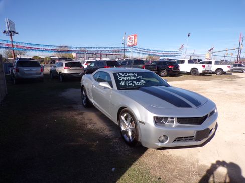 Used 2013 Chevrolet Camaro LT image 4