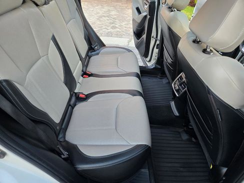 Used 2021 Subaru Forester Limited image 34