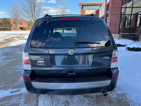 Used 2010 Mercury Mariner Premier image 8