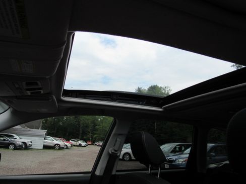 Used 2018 Subaru Forester 2.5i Premium image 26