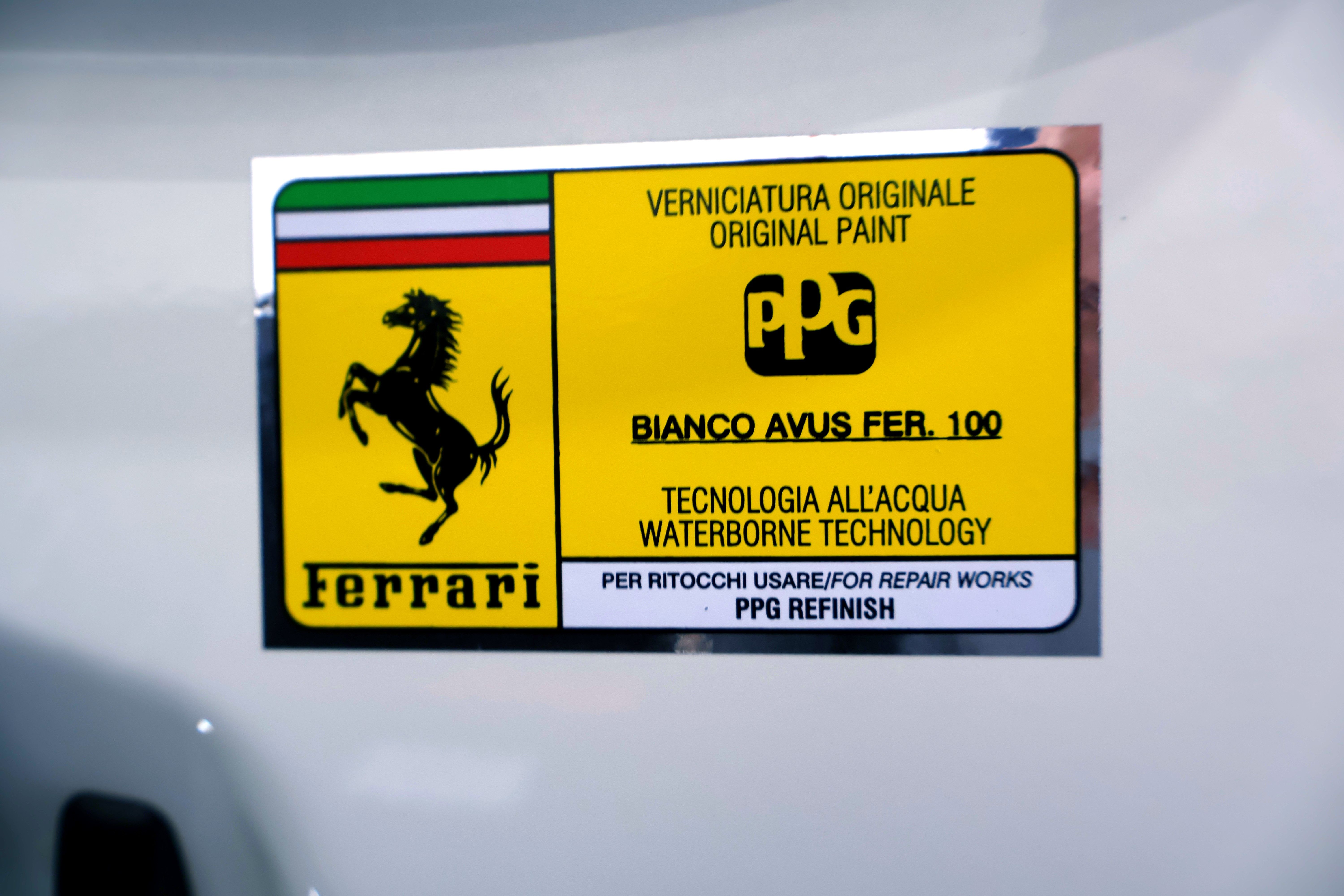 Used 2016 Ferrari 488 GTB RWD image 27
