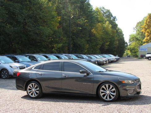Used 2016 Chevrolet Malibu Premier image 14