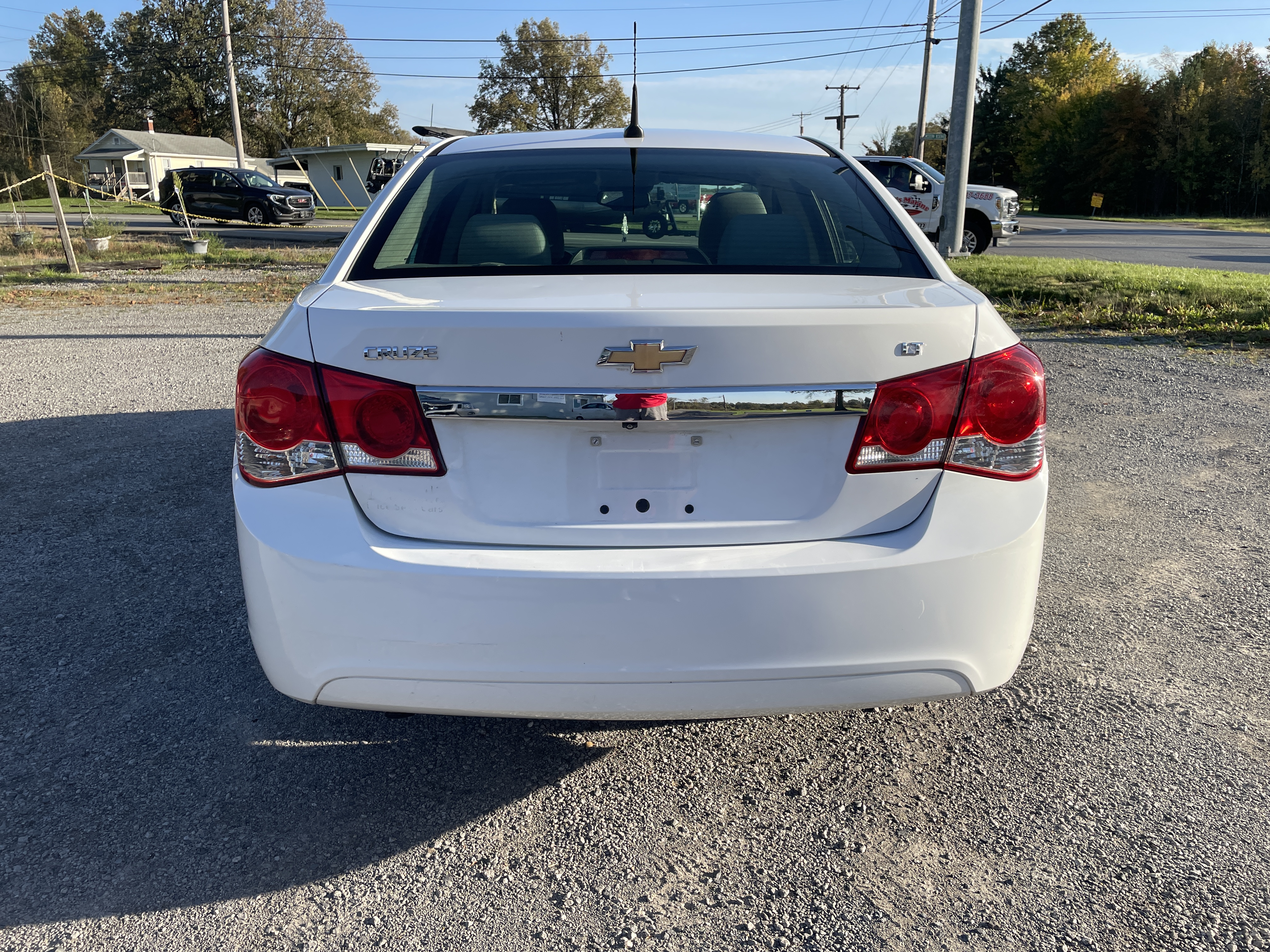 Used 2014 Chevrolet Cruze LT FWD image 4