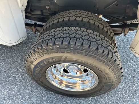 Used 2007 Chevrolet Silverado 3500 4x4 Crew Cab image 21