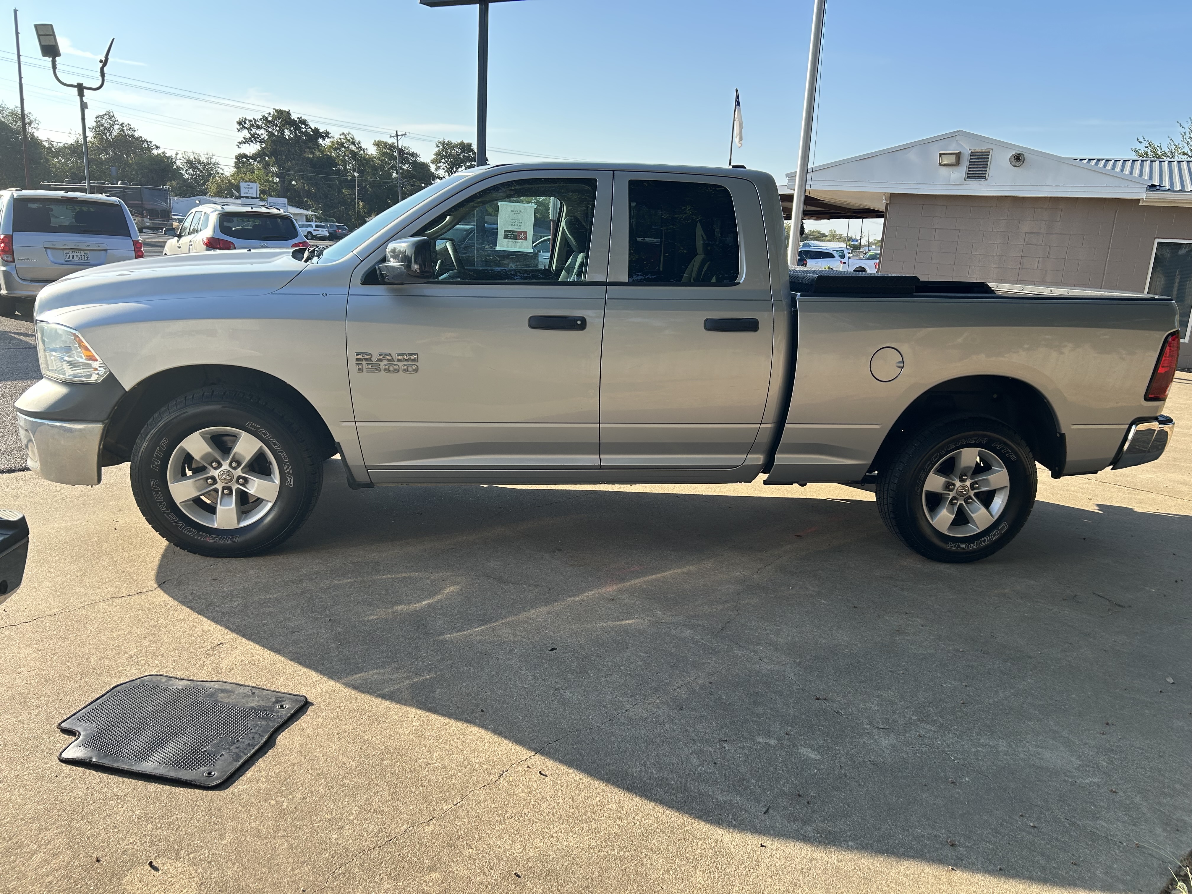 Used 2013 RAM 1500 2WD Quad Cab ST image 2