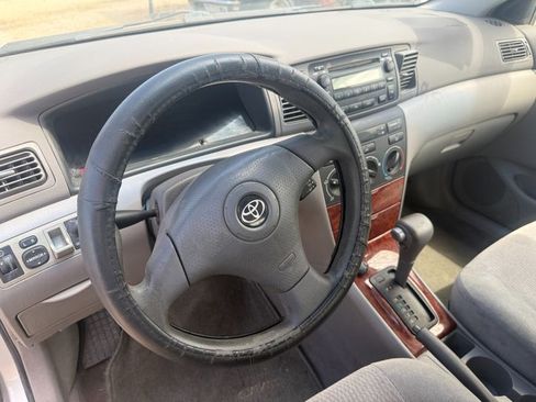 Used 2006 Toyota Corolla CE FWD image 6