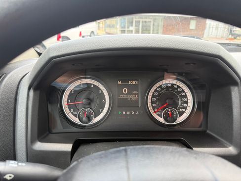 Used 2017 RAM 1500 2WD Regular Cab ST image 9
