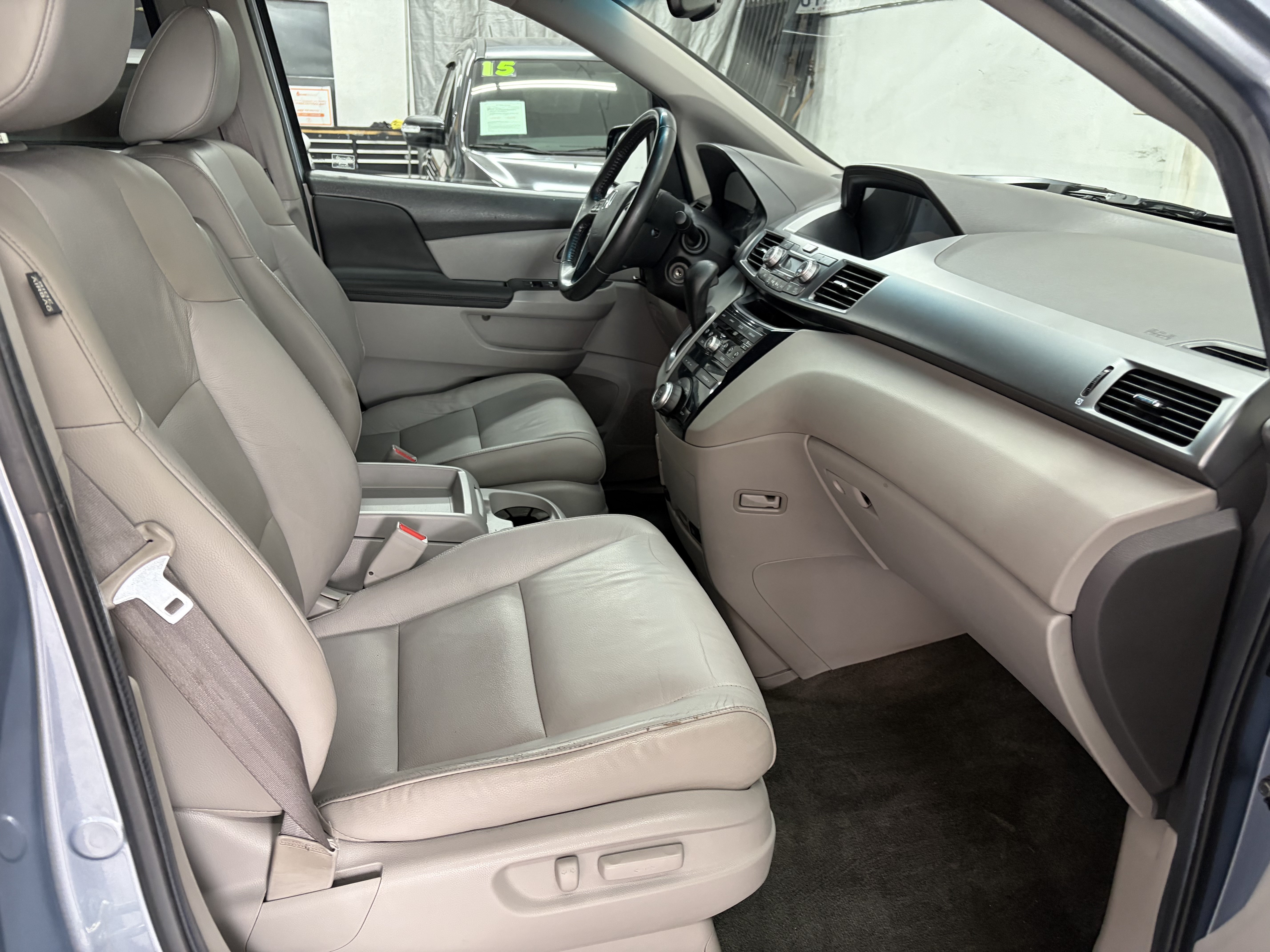 Used 2012 Honda Odyssey EX-L image 15