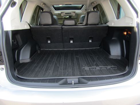 Used 2017 Subaru Forester 2.5i Touring image 11