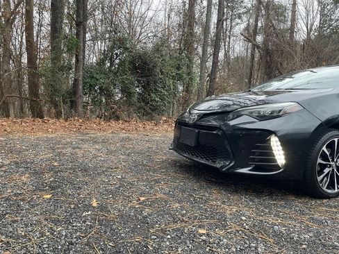 Used 2019 Toyota Corolla SE image 8