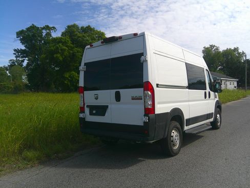Used 2022 RAM ProMaster 1500 136 High Roof FWD image 5
