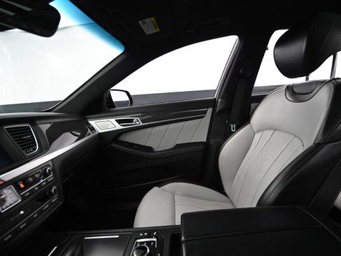 Used 2020 Genesis G80 3.3T Sport image 32