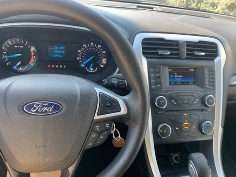 Used 2014 Ford Fusion S image 14