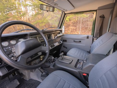 Used 1997 Land Rover Defender 90 image 10