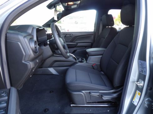 New 2026 Chevrolet Colorado Trail Boss AWD/4WD image 14