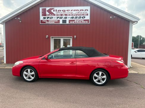 Used 2007 Toyota Solara Convertible FWD image 2