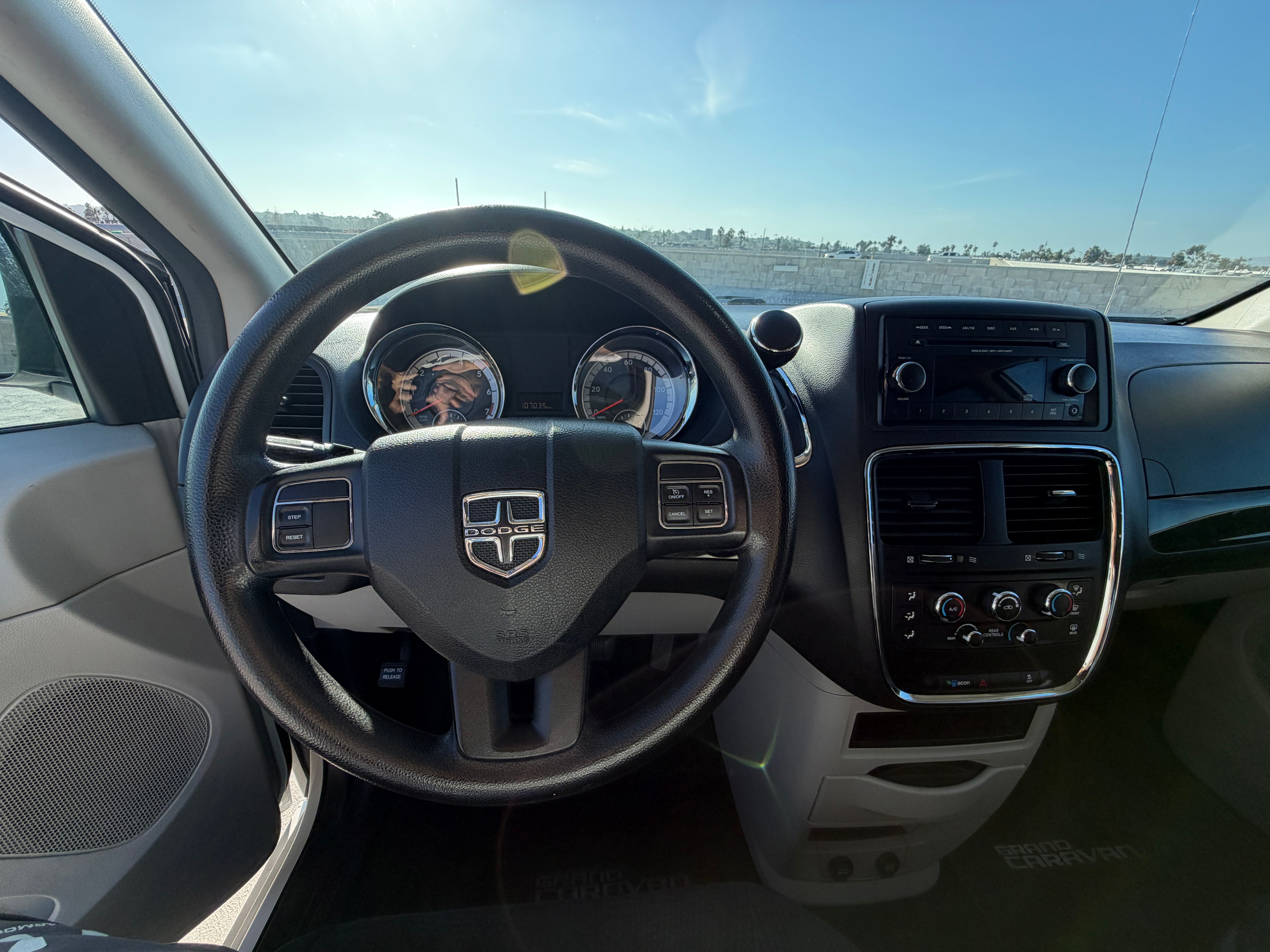 Used 2014 Dodge Grand Caravan UNAVAIL FWD image 23