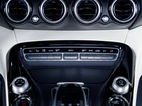 Used 2017 Mercedes-Benz AMG GT S Coupe image 13