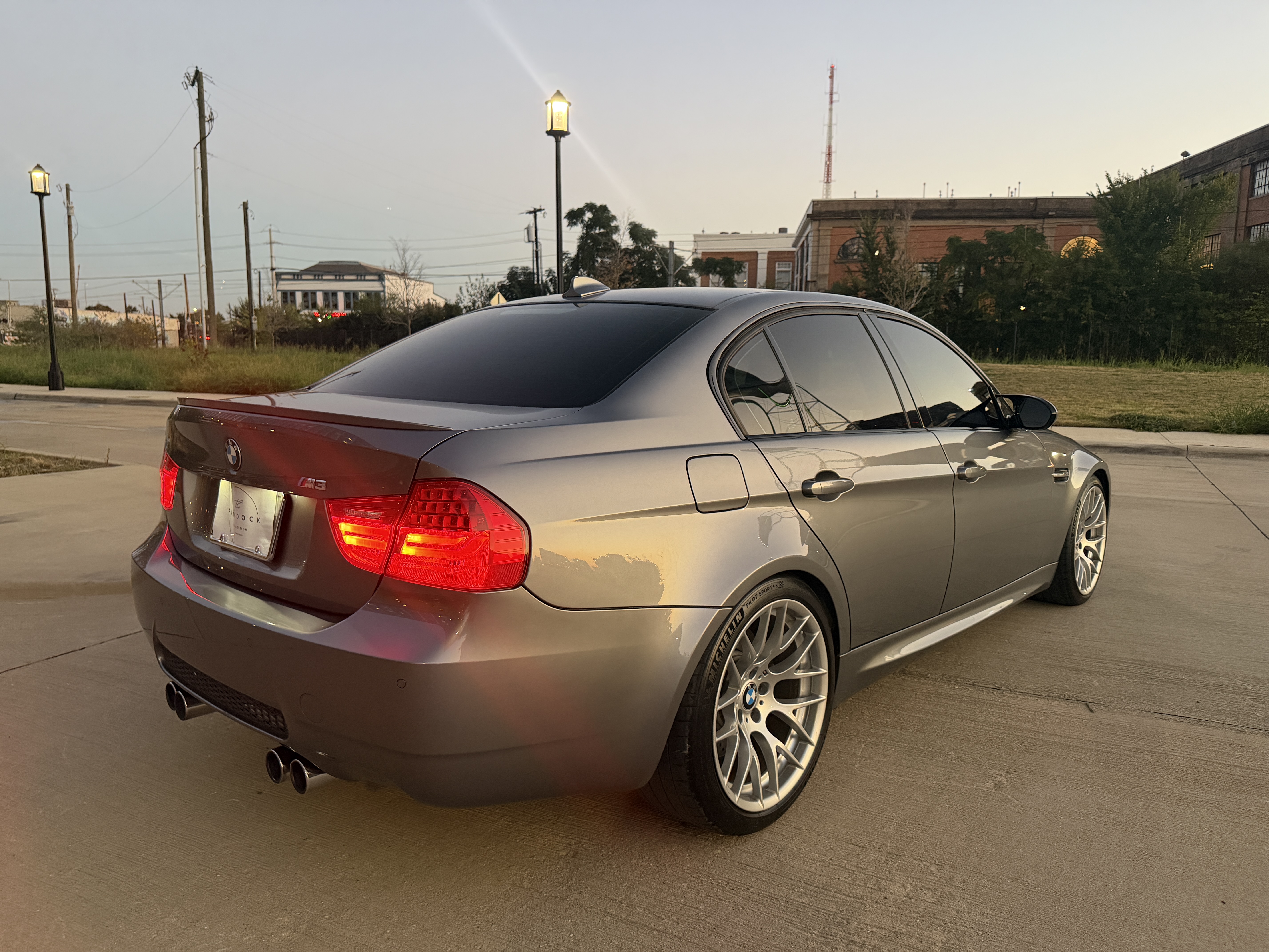 Used 2011 BMW M3 Competition RWD image 8